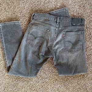 Levi straight leg jeans